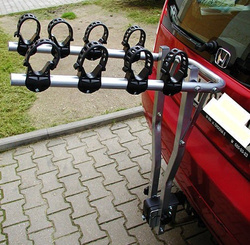 Peruzzo Arezzo 4 Bagażnik rowerowy na hak na 4 rowery + listwa świetlna 7 PIN