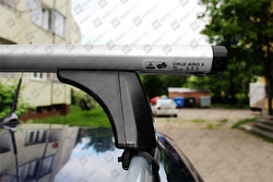 Bagażnik dachowy Cruz AIRO X128 935-531 - Citroen C4 Grand Picasso od 2013 r. – z relingami zintegrowanymi