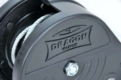 Dragon Winch DWK 25 C linowa z obudową wyciągarka ręczna korbowa