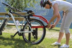 Hol drążek holowniczy do roweru dziecięcego Peruzzo Trail Angel